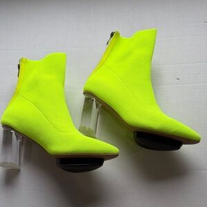 Beautiisoles Emma boties Neon Yellow Ankle Boots with Clear Heels